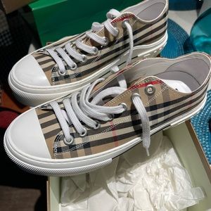 Burberry Check cotton sneakers authentic